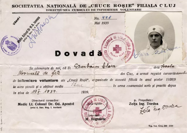 Clara Foldes' Red Cross certificate