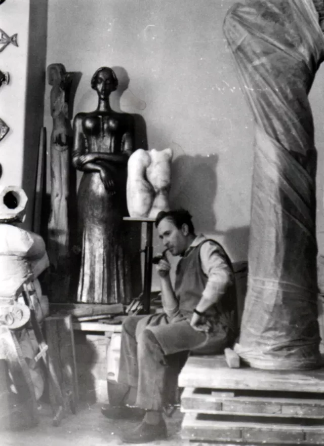 Egon Lovith in his atelier Egon Lovith in his atelier