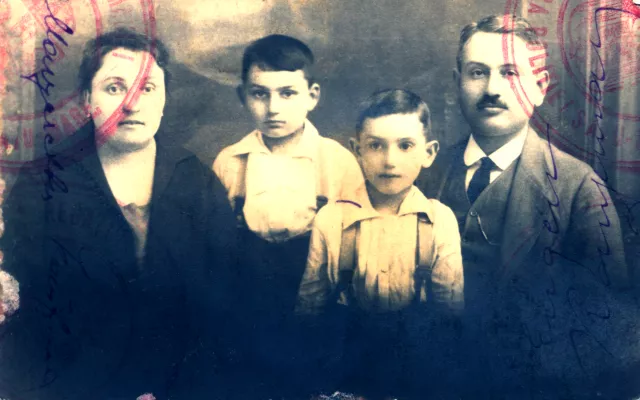 Kaufmann Jenõ és családja