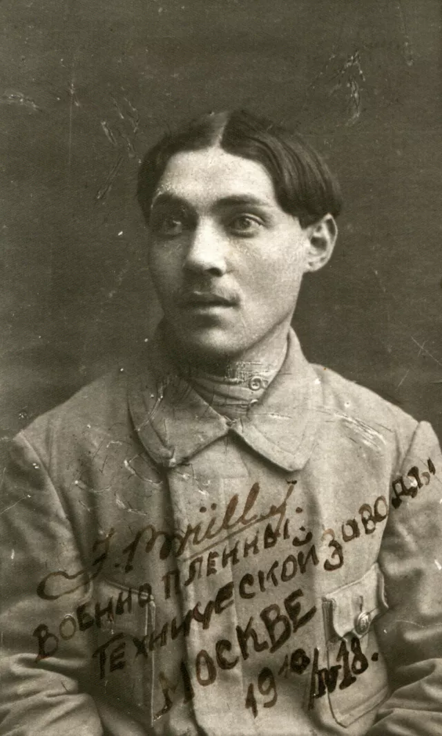 Izsak Brull in Russia
