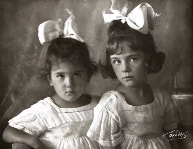 Evgenia Lebenson and Marina Sineokaya