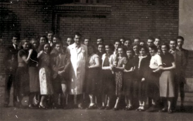 Peter Reisz and his classmates