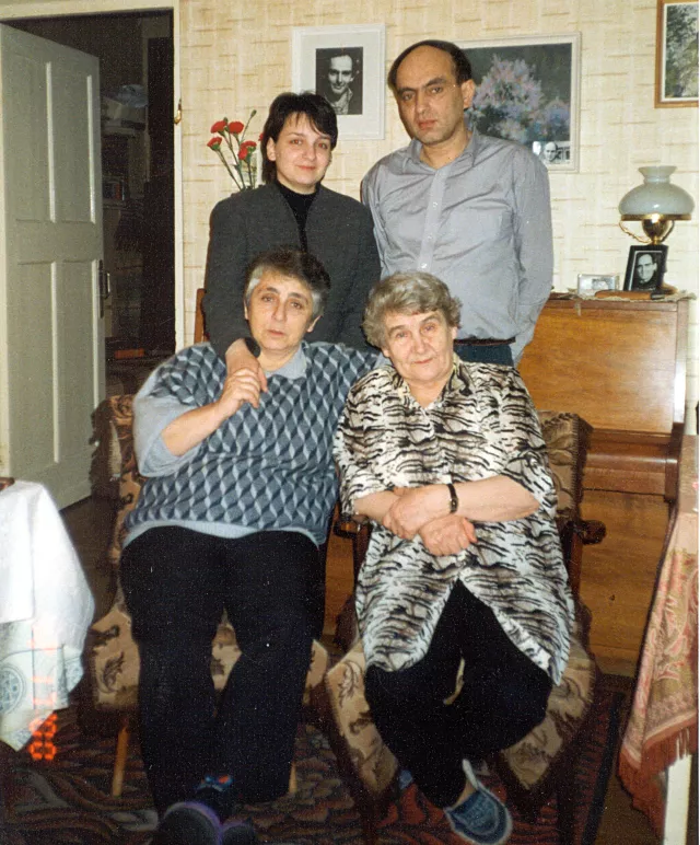 Boris and Tamara Rubenstein with friends