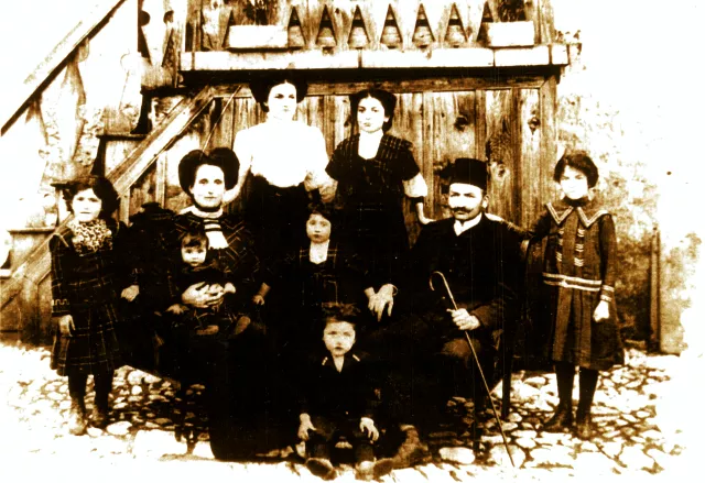 Simha and Cadik Danon and children