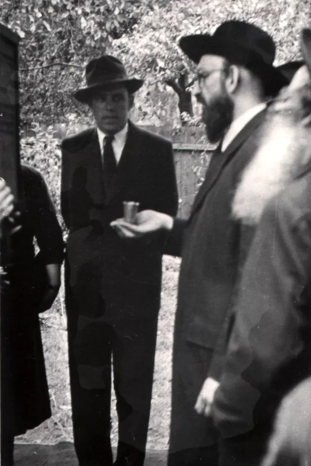 Rabbi Izidor Katz saying blessings at Alica Gazikova's wedding Rabbi Izidor Katz saying blessings at Alica Gazikova's wedding