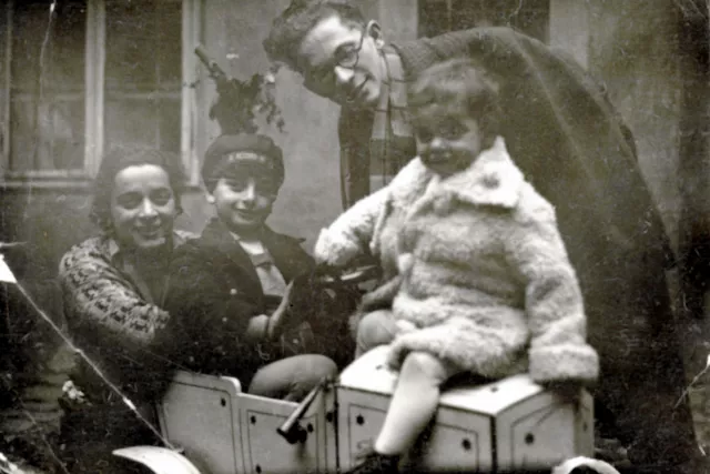 Abraham Pressburger and family Abraham Pressburger and family