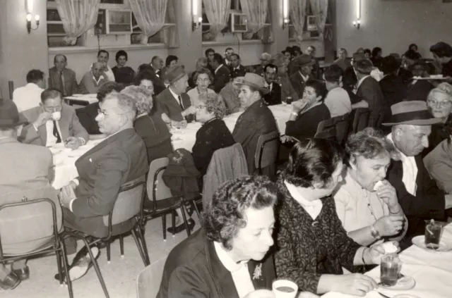 Reunion of former prisoners of the Sered labor camp