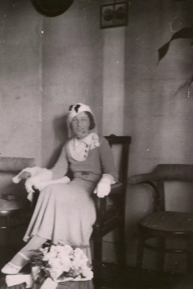 Aurelia Sandorova's wedding photo