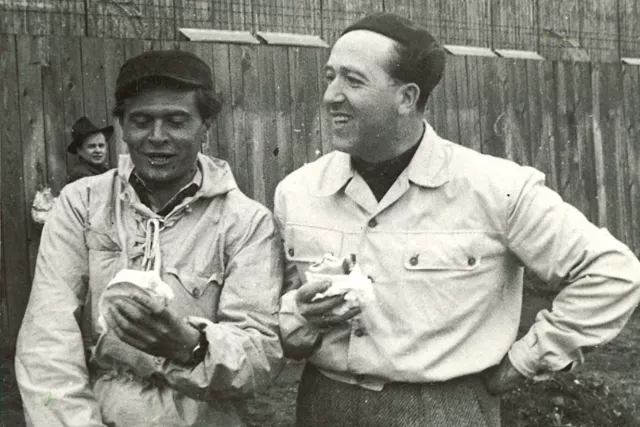 Bernard Knezo Schönbrun on a brigade Bernard Knezo Schönbrun on a brigade