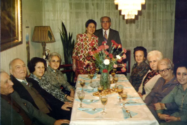 Ru'ena Hornová baráti körben