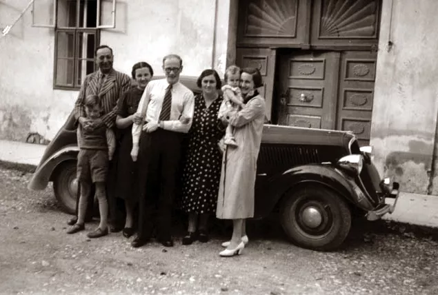 Helena Preisova with family and friends