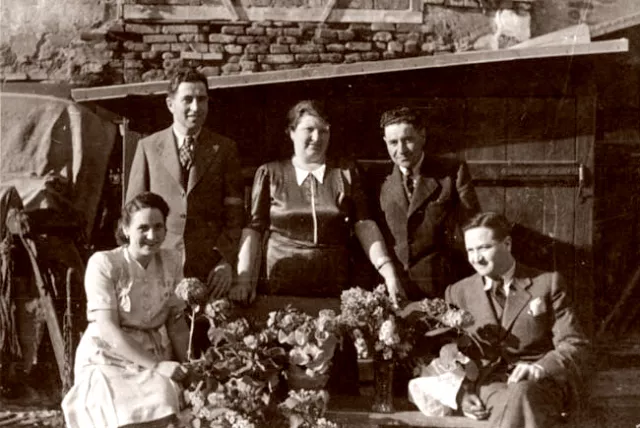 Teodor Pasternak and Marta Pasternakova and family