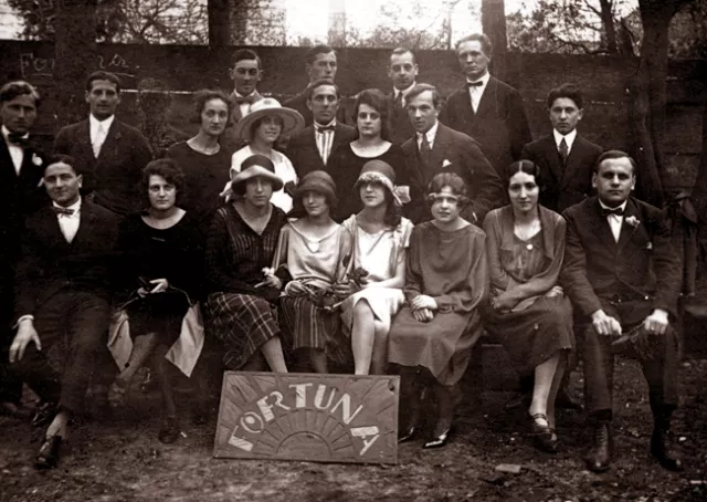 Teodor Pasternak and friends