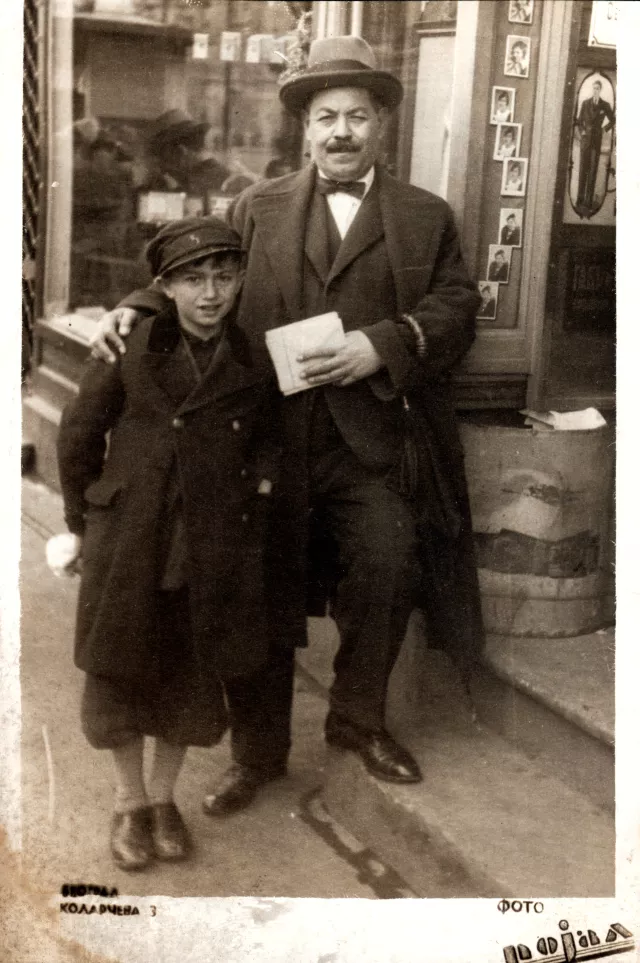 Jakov and David Kalef