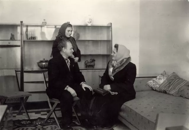 Samuel, Nina and Olga Sukhenko