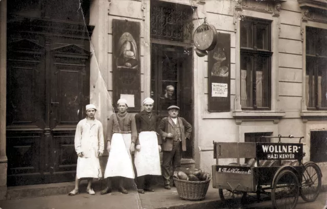 Ilona Seifert's maternal grandfather Samu Wollner's bakery shop
