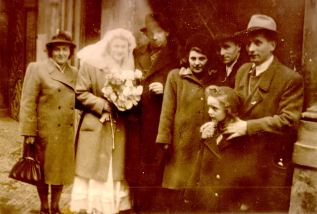 Ru'ena Deutschová esküvõje Ru'ena Deutschová esküvõje