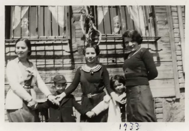 Elsa and Klara Angel