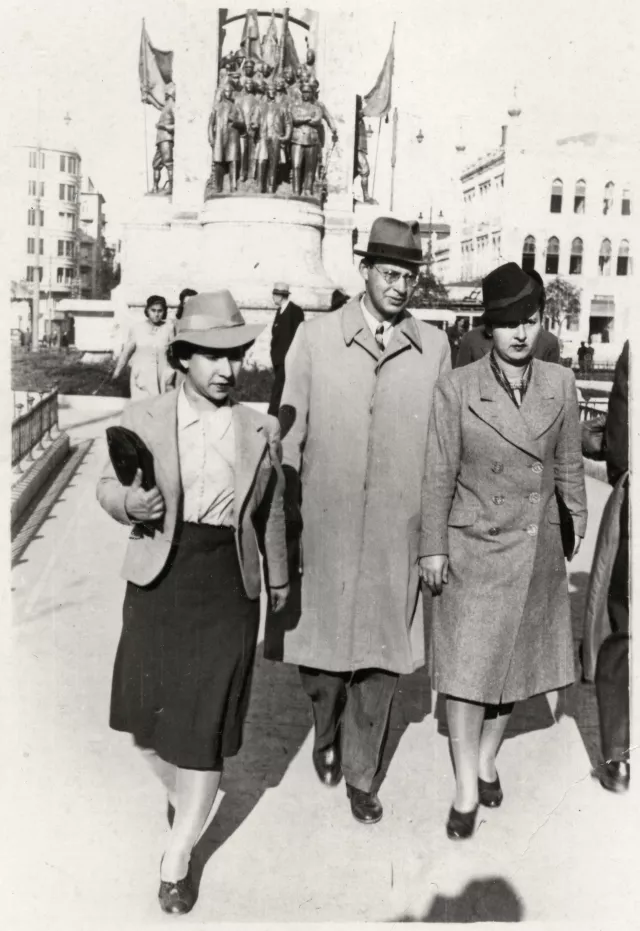 Eli, Elsa and Klara Perahya