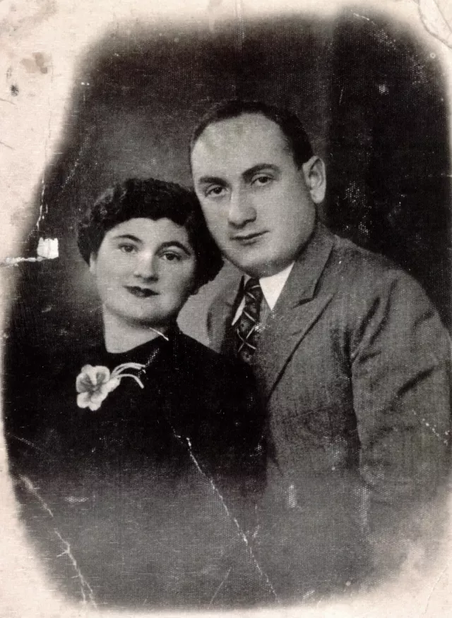 Yefim Barenboim and his wife Yefim Barenboim and his wife
