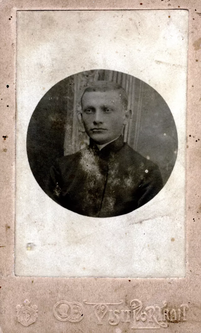 Evgenia Ershova's father Leiba Gutianskiy