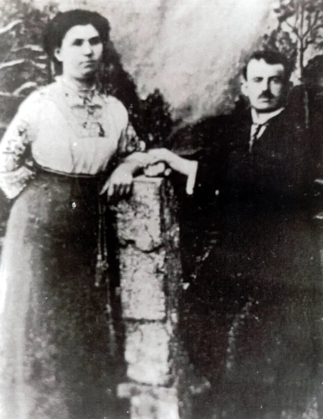 Esiah Kleiman's father David Kleiman's stepbrother Mark Kleiman and his stepsister Esther Kleiman Esiah Kleiman's father David Kleiman's stepbrother Mark Kleiman and his stepsister Esther Kleiman