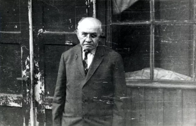 Esiah Kleiman's father David Kleiman Esiah Kleiman's father David Kleiman