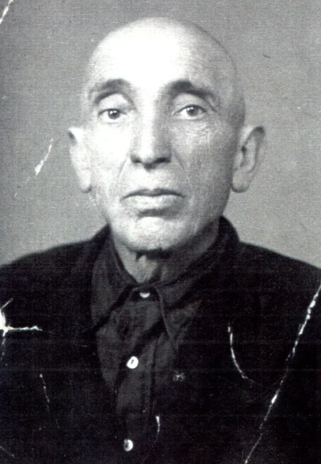 Efim Pisarenko's father E'Kusiel Pisarenko