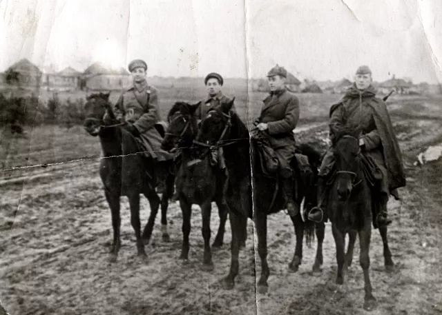 Ida Limonova's first husband Natan Shafir in the Red Army