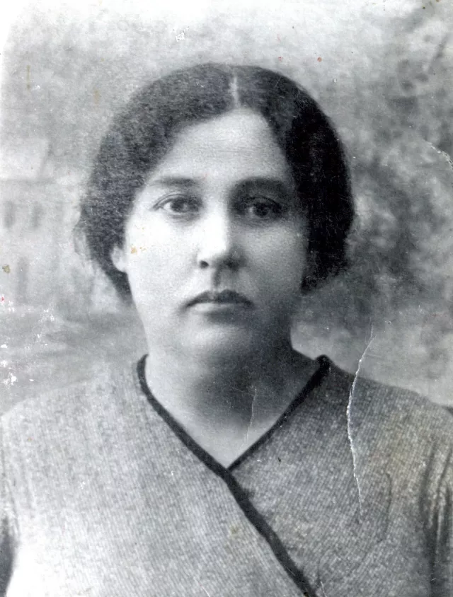 Jemma Grinberg's grandmother