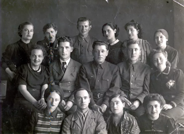 Mark Rozenfeld with his colleagues