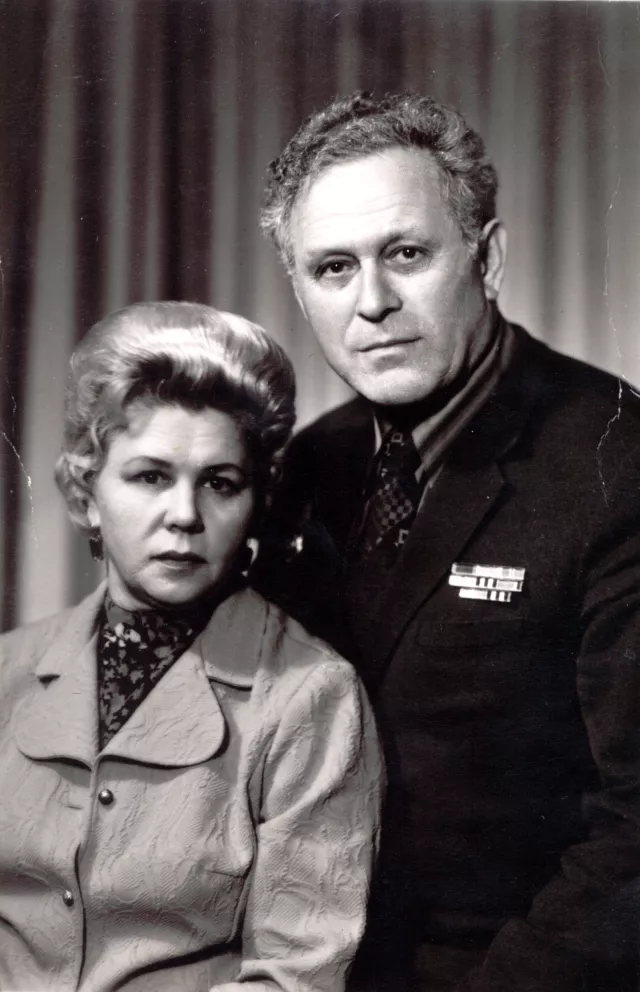 Simon Grinshpoon with his wife Elena Grinshpoon Simon Grinshpoon with his wife Elena Grinshpoon