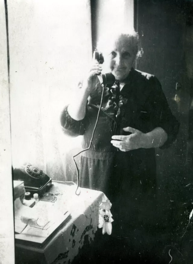 Vladimir Olgart's mother Neha Olgart