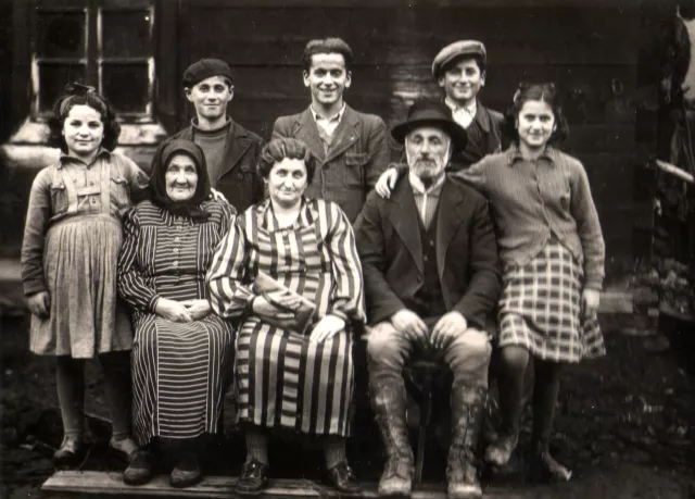 Ringel Helena szülei és testvérei Ringel Helena szülei és testvérei