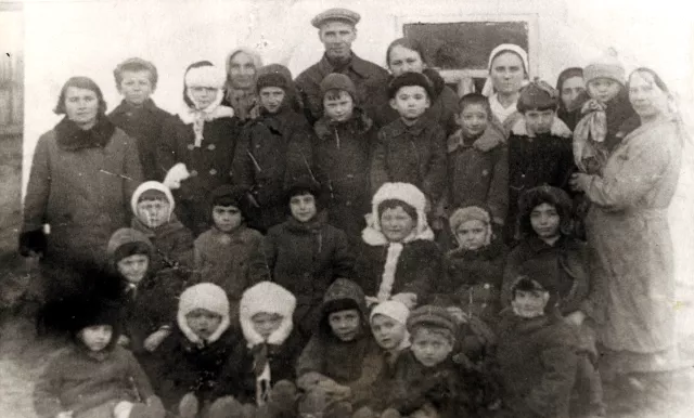 Yakov Driz's younger sister Polia Driz in kindergarten Yakov Driz's younger sister Polia Driz in kindergarten