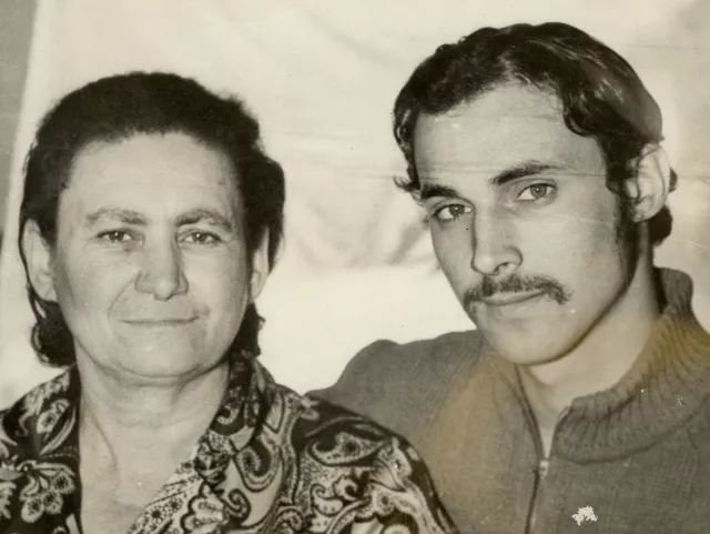 Velkei Sarolta István fiával