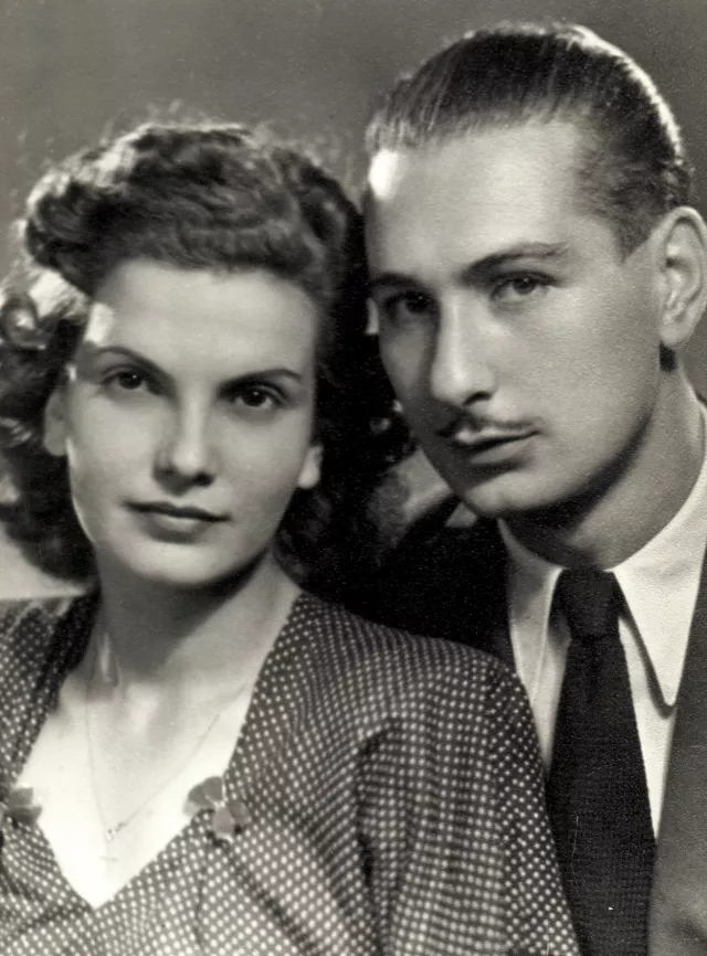 Bence Miklósné férjével