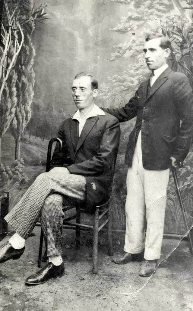 Yosif  Sabitai with a friend