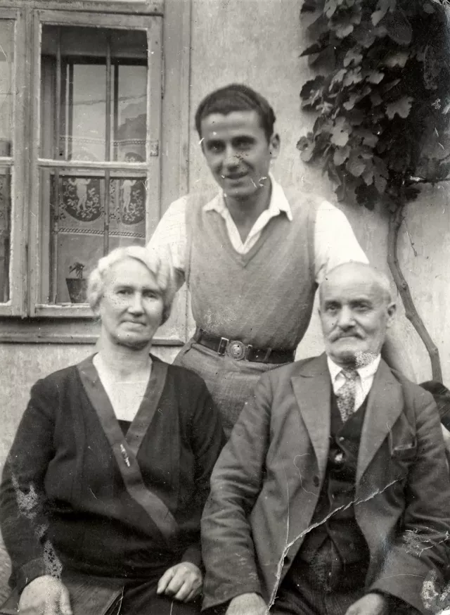 Grandfather Shabat with his wife and son