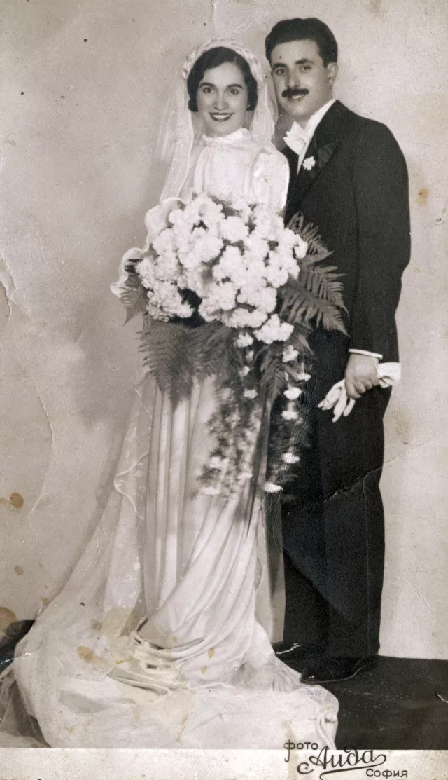 The wedding photo of Lunna and Anriko Albelda
