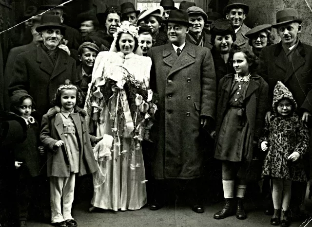 Weisz Márton és Mártonné esküvõi képe