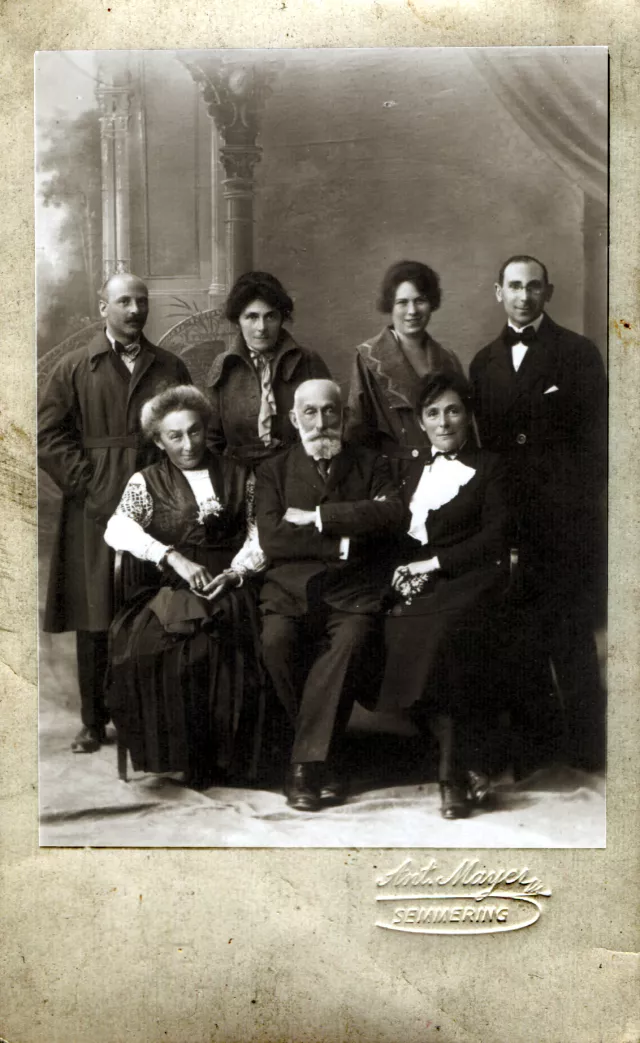 Mor Berdach and family Mor Berdach and family