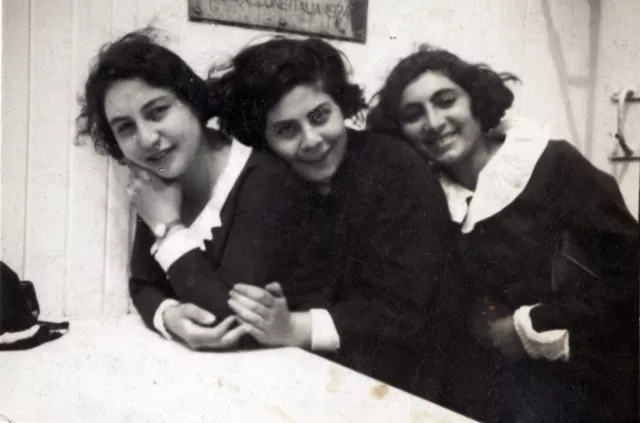 Bina Dekalo with classmates