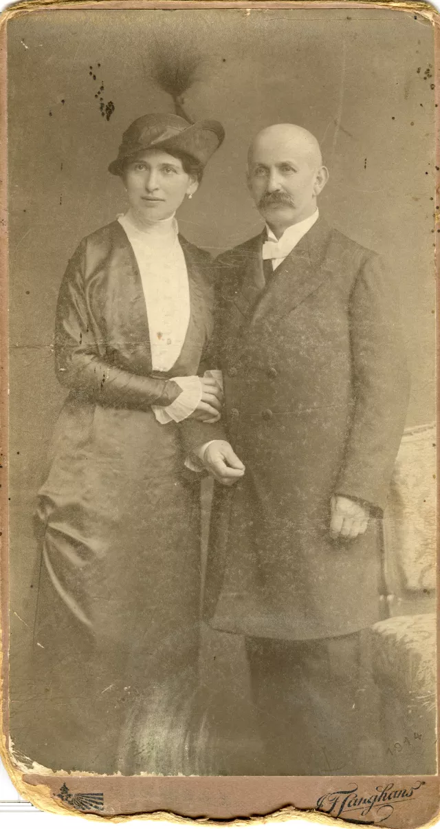 Emanuel and Marie Novak