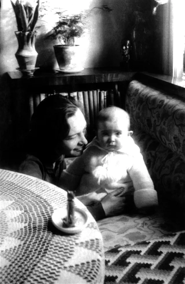 Zuzana Minacova with her mother Pavla Severova