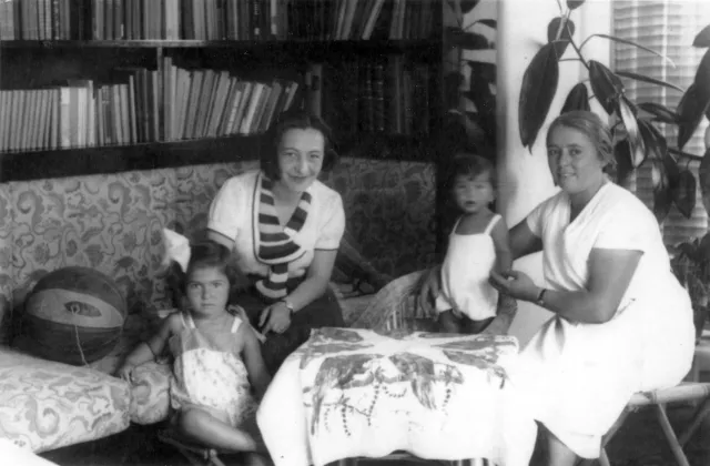 Silberstein's family with nanny