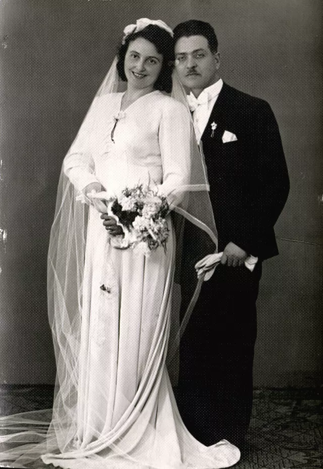 Pollák Béláné és Brandl József esküvõi képe