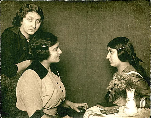 A három Weitzner nõvér