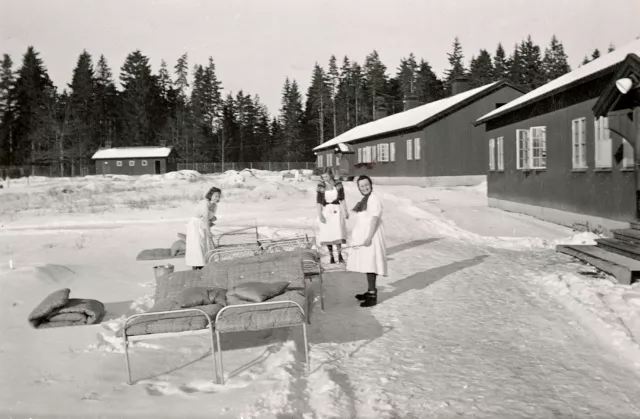 Révész Gáborné a ribbingelundi szanatóriumban Révész Gáborné a ribbingelundi szanatóriumban