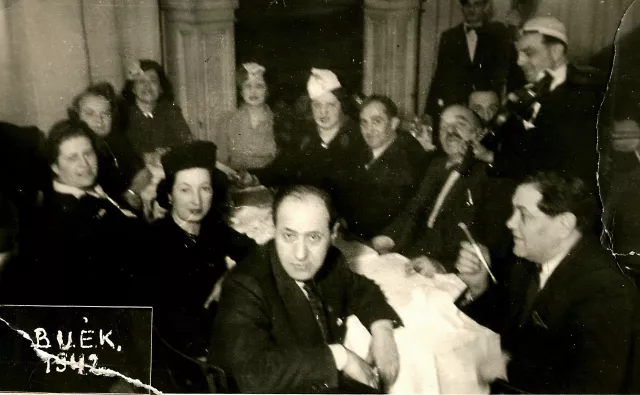 A Kairó kávéház 1942 szilveszterén